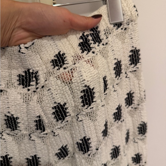 AREA eye crochet knit pants featuring crystal flower applique - Picture 8 of 12